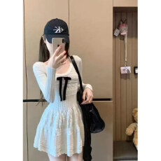批发韩国2026年<b class='q'>秋</b>千金感连衣裙女毛织针织裙子生日裙白色小个子小香风