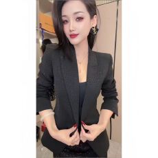 批发烫钻黑色西装外套<b class='q'>女</b>2026新款春秋设计感气质<b class='q'>女</b>士高级感显瘦小<b class='q'>西服</b>