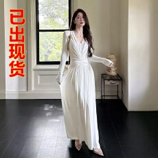 批发法式复古蕾丝拼接V领<b class='q'>白色</b>长袖连衣裙女2026秋季新款性感包臀裙子