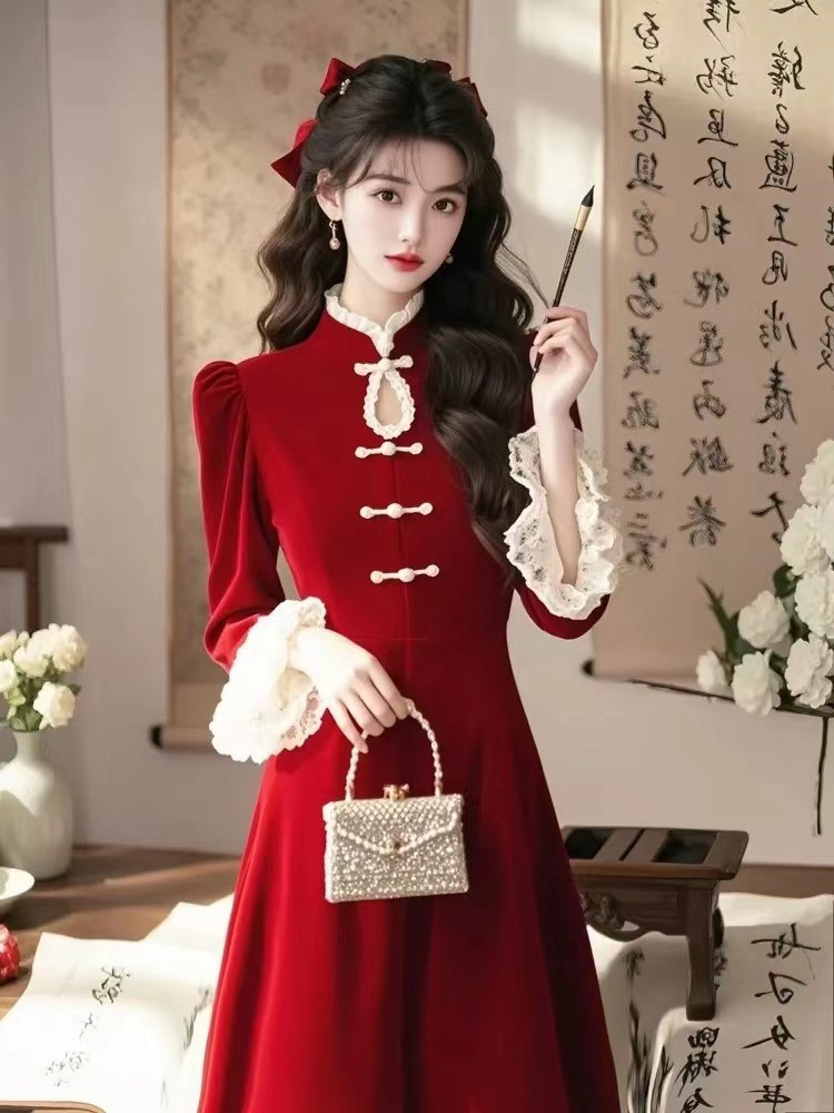 RY9015# 冬季气质名媛高端女神范内搭长裙高级感新中式红色绒连衣裙女