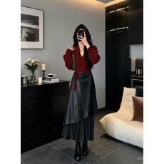 批发巨好看冬装一整套裙红色V领灯笼袖<b class='q'>连衣裙</b>女<b class='q'>不规则</b>设计感长裙套装