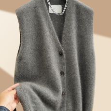 批发专柜高品质针织<b class='q'>秋</b>冬季马甲背心开衫无袖时尚百搭宽松毛衣灰色上衣