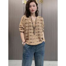 批发2026春<b class='q'>秋</b>新款百搭长袖针织上衣女宽松胖MM套头V领遮肉休闲毛衣潮