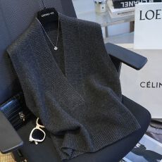 批发大V领针织马甲女宽松显瘦纯色内搭无袖毛衣背心叠穿<b class='q'>秋</b>冬新款马夹