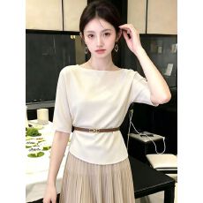 批发高级感简约一字领针织冰丝春夏显瘦收腰<b class='q'>中袖</b><b class='q'>上衣</b>女温柔风百搭通勤