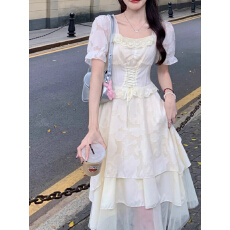 批发[1042] 法式赫本风杏色连衣裙女夏季新款小个子甜美设计感小众收