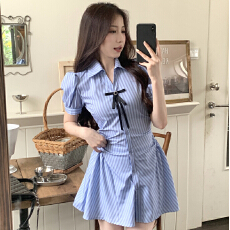 批发学院风套装收腰显瘦条纹衬衫<b class='q'>连衣裙</b><b class='q'>女</b>夏高腰短裤时尚两件套