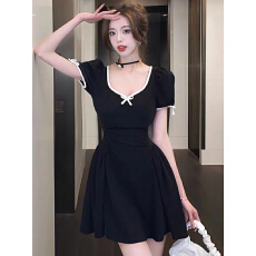 批发夏季纯欲辣妹黑色<b class='q'>连衣裙</b>女新款修身百搭蝴蝶结装饰设计短裙