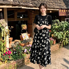 批发韩系风黑蝴蝶结<b class='q'>连衣裙</b>夏季宽松显瘦气质优雅印花短袖圆领荷叶边长