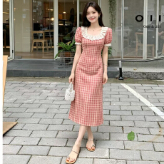 批发法式复古红格短袖<b class='q'>连衣裙</b>女夏季胖MM显瘦方领碎花裙修腰a字裙