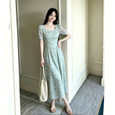 批发夏季方领爱心印花晕染连衣裙温柔感气质显白显瘦度假风长裙