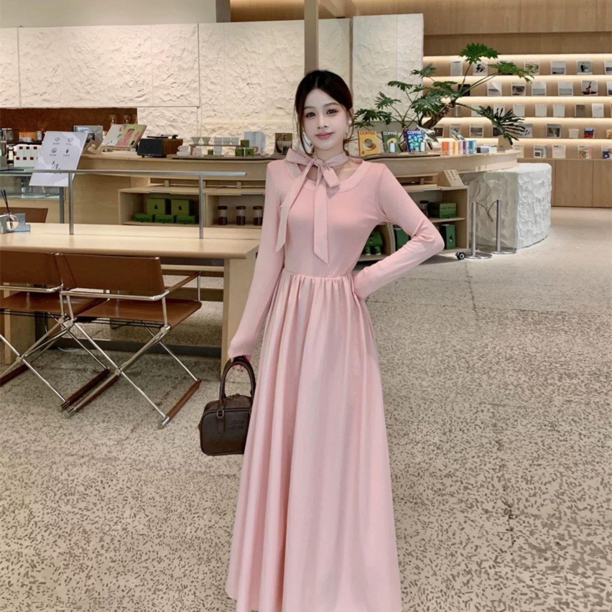 BY30239# 法式温柔风粉色长袖连衣裙子女早秋季新款巨好看收腰显瘦长裙 服裝批發女裝批發服飾貨源