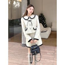 批发2026新款小香风蝴蝶结条纹娃娃领短<b class='q'>外套女</b>冬季加棉羊<b class='q'>毛呢</b>两件套