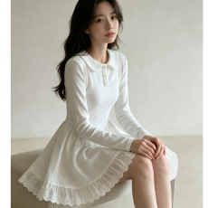 甜美蕾丝拼接针织白色连衣裙收腰显瘦娃娃领女春秋季新款A字短裙