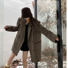 批发加厚保暖复古咖色呢子西服大衣女冬宽松毛呢<b class='q'>时尚</b>百搭显瘦西装外套