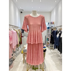 批发26夏重工高品质微透针织套装喇叭袖针织上衣中高腰鱼尾半裙