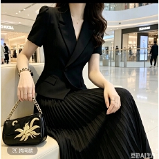 批发气质轻奢高级感出席重要场合黑色<b class='q'>西装</b>套装