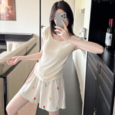 批发22517#夏季新款<b class='q'>睡衣</b>女带胸垫莫代尔短袖<b class='q'>可爱</b>少女风女士家居服套装