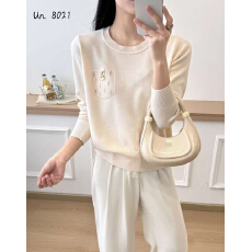 批发中年女士时尚圆领毛衣<b class='q'>秋装</b>宽松气质打底衫<b class='q'>妈妈</b>装长袖洋气针织衫潮