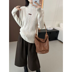 批发秋冬新款半高领毛衣女宽松<b class='q'>大码</b>韩版遮肚外穿纽扣上衣潮打底针织衫