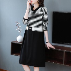 批发大码宽松条纹针织<b class='q'>连衣裙</b>女中长款秋冬妈妈显瘦毛衣打底衫<b class='q'>卫衣</b>裙子