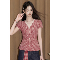 批发红格子V领短袖<b class='q'>衬衫</b>女2026夏季蕾丝花边泡泡袖娃娃衫<b class='q'>衬衣</b>收腰上衣