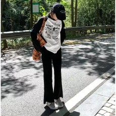 批发美式<b class='q'>街头</b>设计感小众印花长袖T恤女学生潮流百搭拼色插肩打底上衣