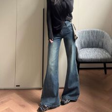 批发蓝竹节纹微喇牛仔<b class='q'>裤</b>女秋季新款小个字低腰显瘦不贴腿喇叭<b class='q'>裤</b>