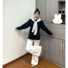 批发复古白色<b class='q'>微喇</b><b class='q'>牛仔裤</b>女秋季2026新款修身显瘦不贴腿喇叭裤子