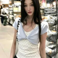 批发韩系短袖t恤防晒罩衫女夏季穿搭蕾丝边波点挂脖背心上衣两件<b class='q'>套装</b>