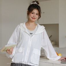 批发防<b class='q'>晒衣</b>女夏季超大连帽抽褶感2026新款宽松慵懒洋气薄款外套<b class='q'>空调</b><b class='q'>衫</b>