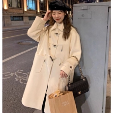 批发赫本风牛角扣大衣女秋冬季高级设计感中长款2026新款减龄毛呢外套