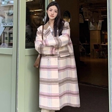 批发高级感超好看呢子大衣女秋冬韩系千金气质<b class='q'>长款</b>粉格子毛呢<b class='q'>西装外套</b>