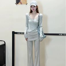 批发蕾丝边系带开衫+显瘦吊带+修身喇叭长<b class='q'>裤</b>两件套女士早秋设计感套<b class='q'>装</b>
