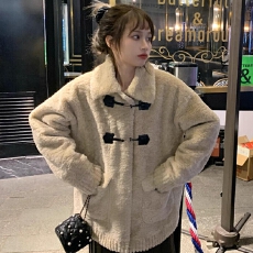 批发韩系翻领<b class='q'>甜美</b>温柔奶fufu羊羔毛外套女皮毛一体毛绒绒大衣秋冬加厚