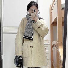 批发韩系高级感杏色<b class='q'>毛呢</b><b class='q'>外套女</b>秋冬季新款小个子双排扣中长款呢子大衣