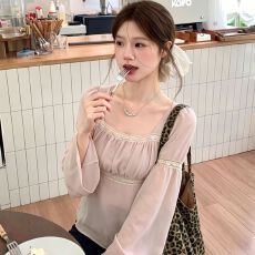批发原版面料做法# 方领喇叭袖薄款小衫女秋法式温柔蕾丝拼接修身上衣