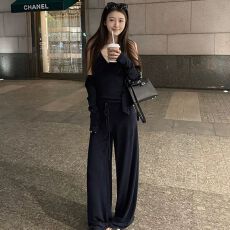 批发2026超火巨好看的穿搭一整套黑色<b class='q'>开衫</b>吊带背心休闲阔腿裤三件套装