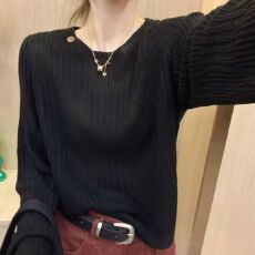 批发【80-200斤】圆领条纹针织衫女秋<b class='q'>冬</b>季设计感时尚宽松显瘦长袖小衫