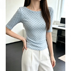 批发纯欲风一字领波点印花<b class='q'>中袖</b>t恤女2026夏季七分袖收腰修身显瘦上衣
