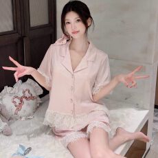 批发<b class='q'>夏季</b>新款睡衣女冰雪丝短袖短裤高级感蕾丝花边可外穿家居服两件套