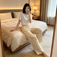 批发夏季皱布女士睡裤休闲居家中腰直筒家居裤春秋外穿碎花印花遛弯裤
