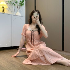 诺卡娇云朵棉睡裙带胸垫花边均码家居服