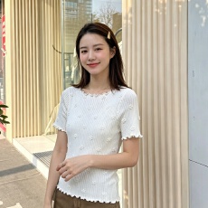 批发温柔少女风木耳边短袖针织上衣女花朵装饰韩系<b class='q'>甜美</b>修身上衣女士