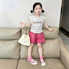 批发【格子猫】<b class='q'>女</b><b class='q'>童</b>无袖背心T恤套装韩系粉色短裤两件套宝宝夏装洋气