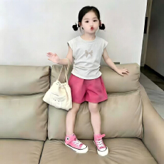银色蝴蝶结女童潮夏季新款无袖套装休闲短裤两件套儿童百搭夏