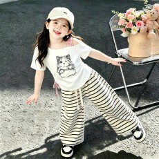 批发【眨眼猫】中大童<b class='q'>女</b><b class='q'>童</b>套装新款宝白色短袖休闲条纹<b class='q'>裤子</b>夏装两件套