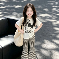 批发ins风女童<b class='q'>套</b><b class='q'>装</b>夏季新款儿童洋气卡通印花<b class='q'>T</b><b class='q'>恤</b>条纹喇叭<b class='q'>裤</b><b class='q'>长裤</b>两件套
