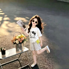 批发中大童卡通印花短袖<b class='q'>T</b><b class='q'>恤</b>儿童波点阔腿短<b class='q'>裤</b>女童<b class='q'>夏</b>季洋气两件套潮流