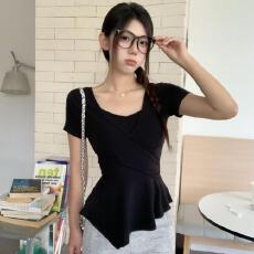 批发设计感显瘦V领交叉收腰上衣女夏季微胖法式高级气质百搭<b class='q'>T</b><b class='q'>恤</b>